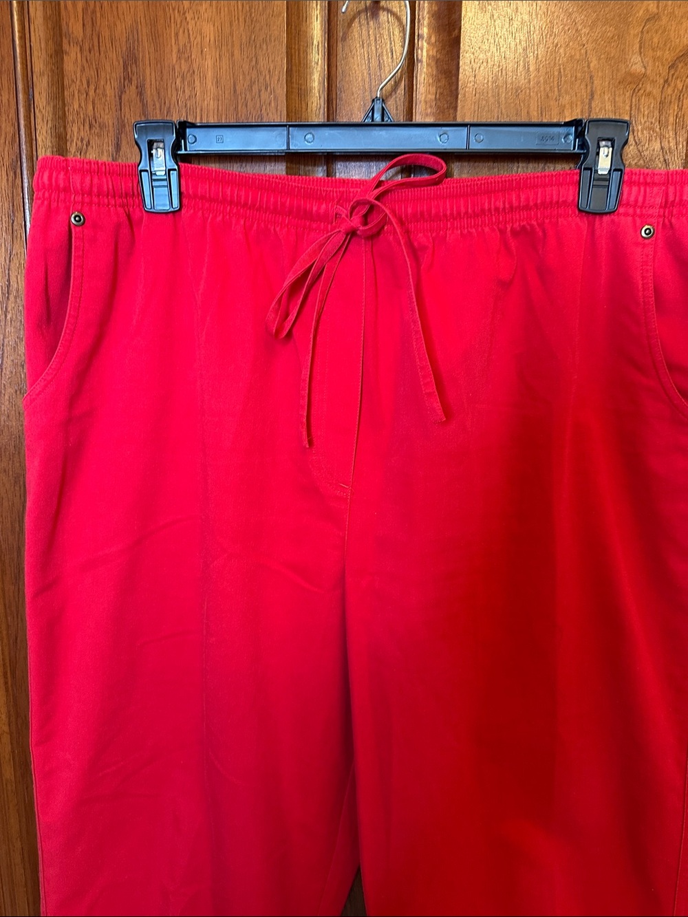 Studio Works Bright Red Drawstring Capri Pants - Picture 2 of 3